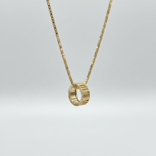 Barrel Pendant in Box Type Chain