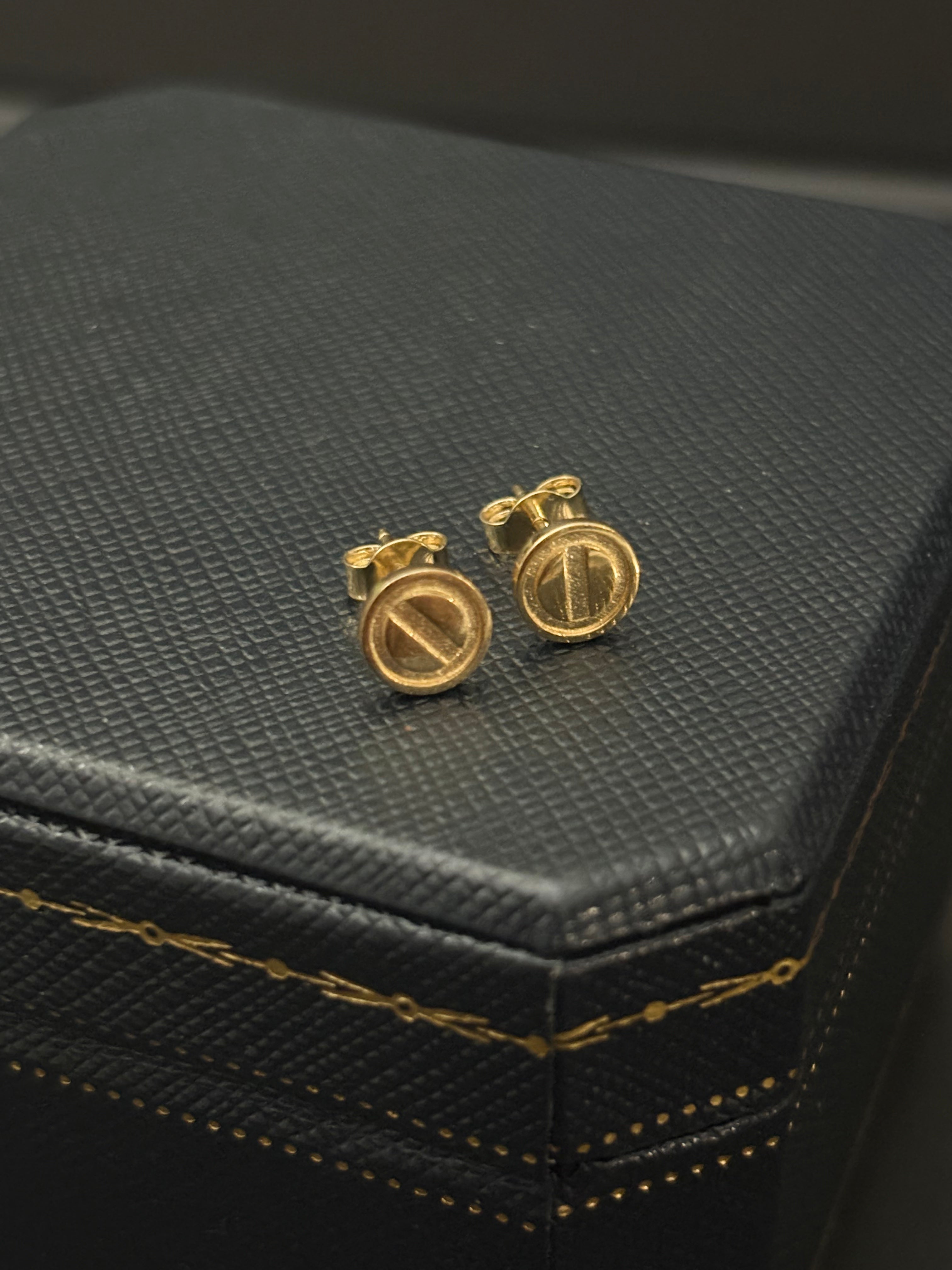 Crtr Stud Earring