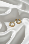 XoXo 15MM Hoop Earring